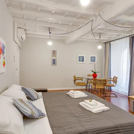 Apartment Grotta Pinta Rome